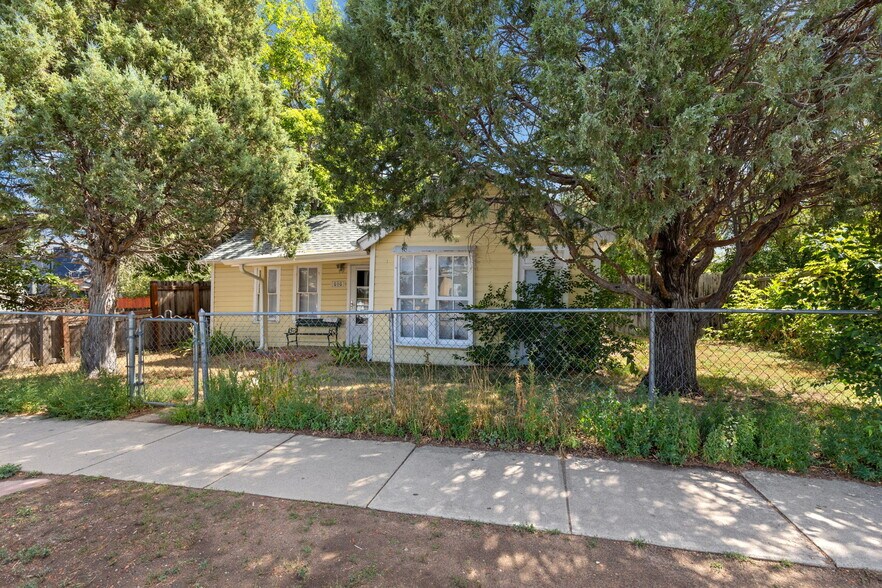 More Photos Of , Louisville General Retail For Sale