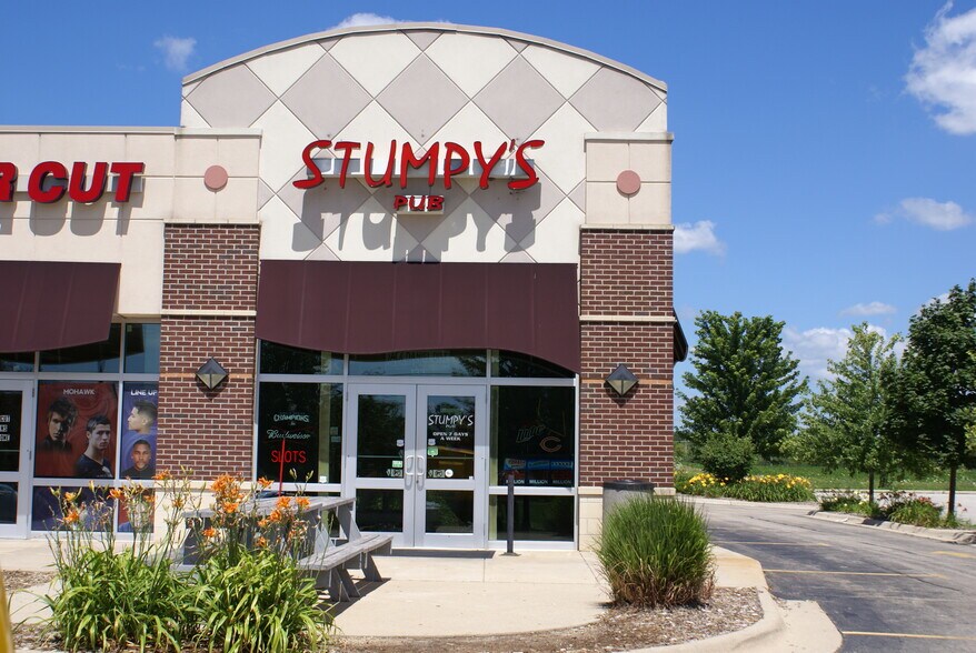 More Photos Of 5801 Columbia Pky, Rockford General Retail For Lease