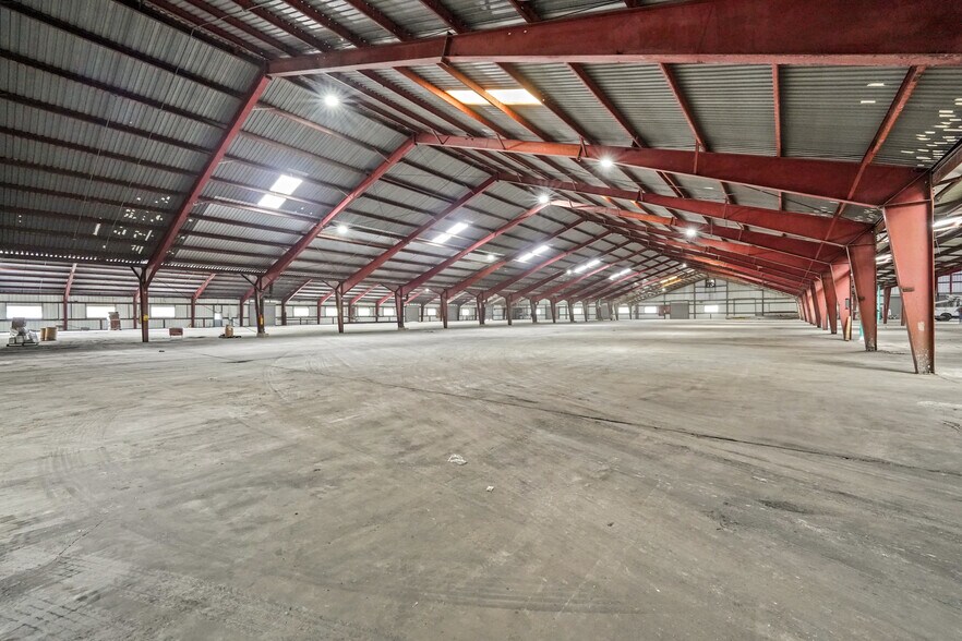 More Photos Of 14029 Almeda Rd, Houston Warehouse For Lease