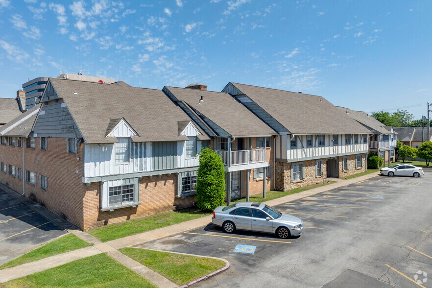 Primary Photo Of 2217 E 59th St, Tulsa Apartments For Sale