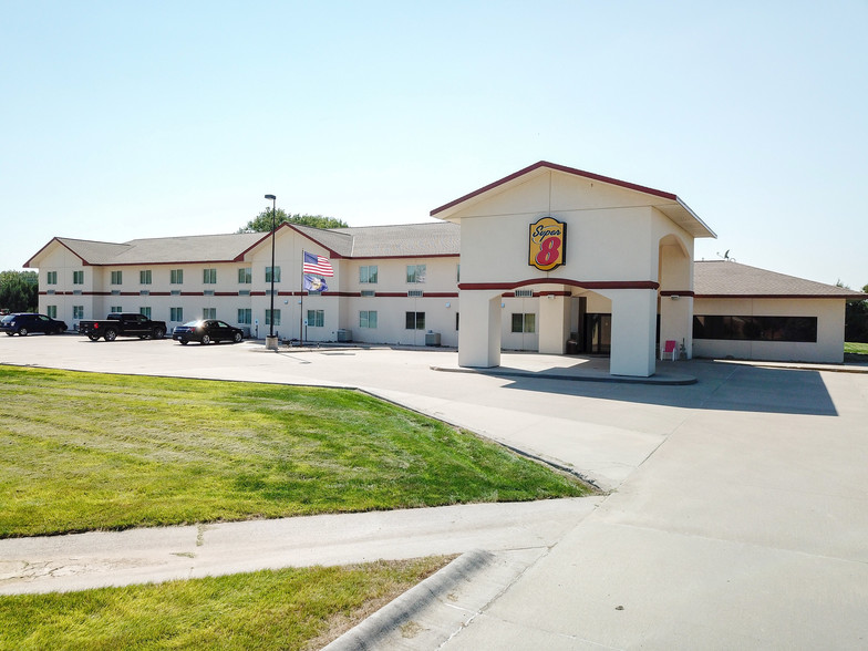 Primary Photo Of 305 Highway 183, Alma Hotel For Sale