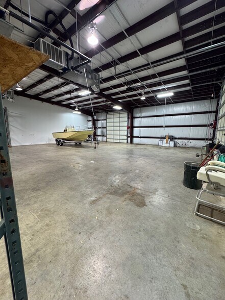 More Photos Of 371-1/2 Columbia Memorial Parkway, Kemah Unknown For Lease