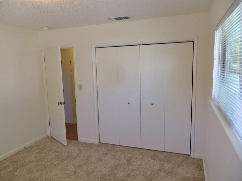 More Photos Of 415 4th St, Winters Multifamily For Sale