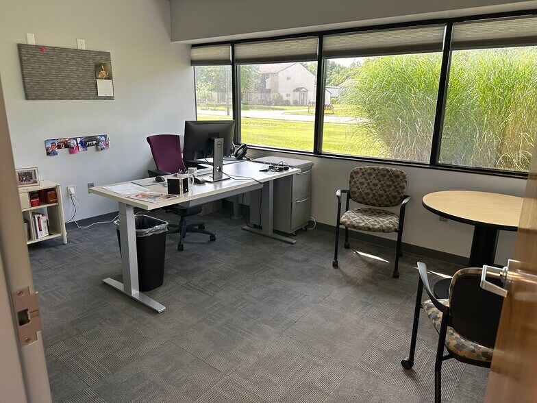 More Photos Of 101 E Roosevelt Ave, Zeeland Manufacturing For Lease