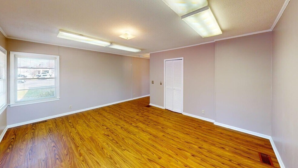 More Photos Of 941 Big A Rd, Toccoa Office For Sale