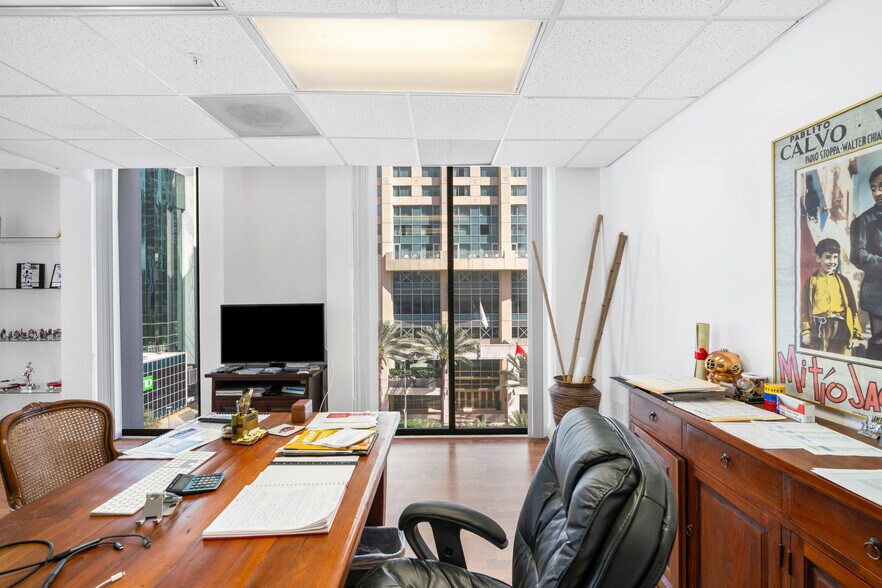 More Photos Of 1110 Brickell Ave, Miami Office Residential For Sale