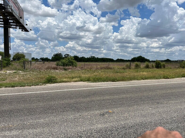 More Photos Of 3232 I-37 Frontage Rd, Three Rivers Land For Sale