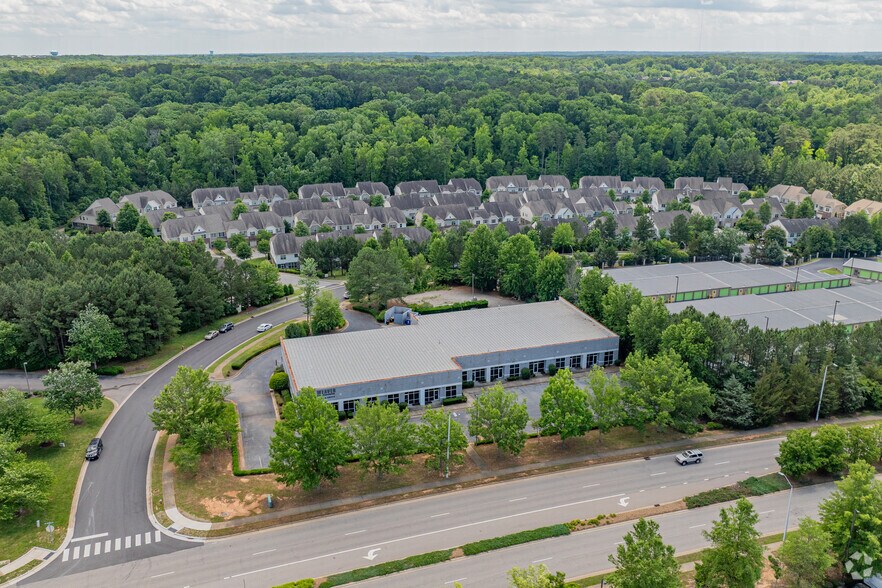 More Photos Of 1640 NW Maynard Rd, Cary Auto Dealership For Sale