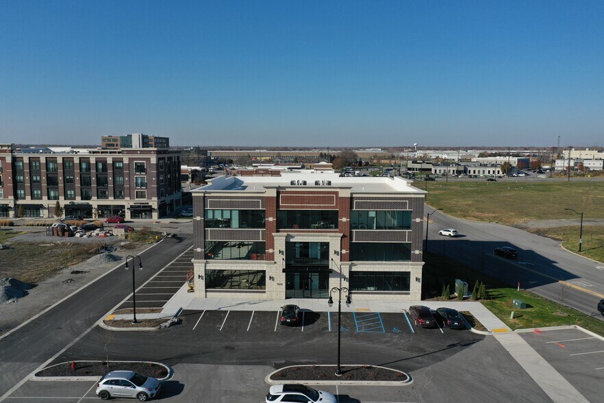 Primary Photo Of 45th @ Calumet, Munster Medical For Lease