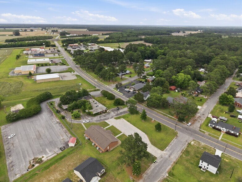 More Photos Of 501 N Main St, Robersonville Office For Sale