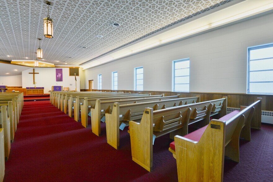 More Photos Of 1219 Second St, Radford Religious Facility For Sale