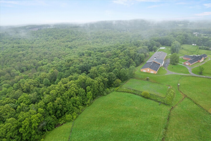 More Photos Of 173 Sarah Wells Trl, Campbell Hall Self Storage For Sale