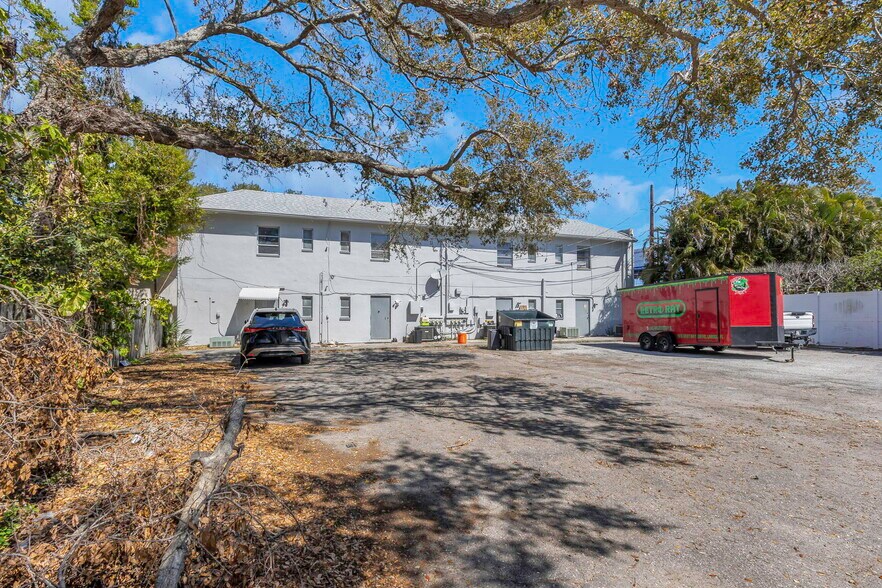 More Photos Of 1915 E Bay Dr, Largo General Retail For Sale