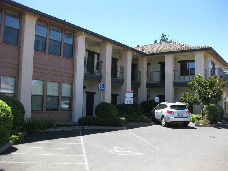 More Photos Of 1055 Broadway, Sonoma Office For Lease