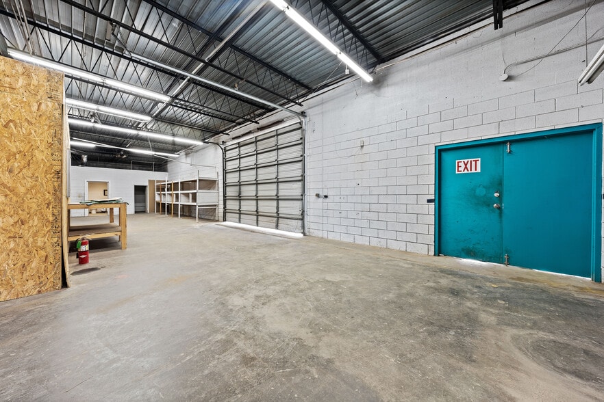 More Photos Of 3509 N 3rd St, Temple Warehouse For Sale