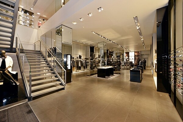More Photos Of 601 Madison Ave, New York General Retail For Lease