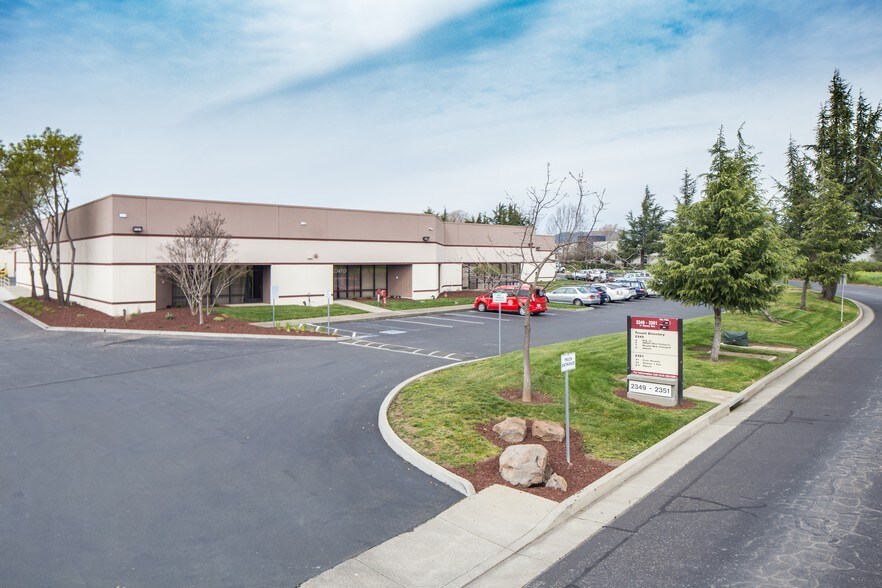 More Photos Of 2349 N Watney Way, Fairfield Warehouse For Lease