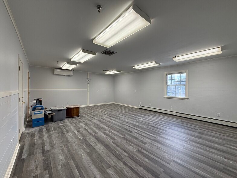 More Photos Of 79 Reservoir St, Holden Office For Lease