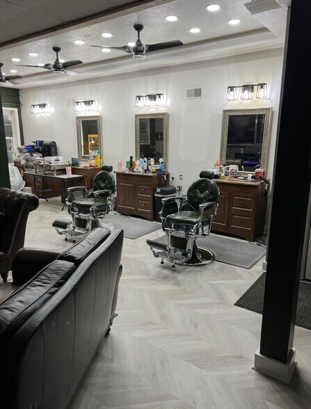 More Photos Of 1617 Broadway Ave, Pittsburgh Storefront For Sale