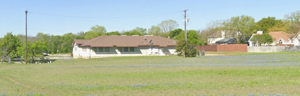 More Photos Of 211 FM 971, Georgetown Unknown For Lease