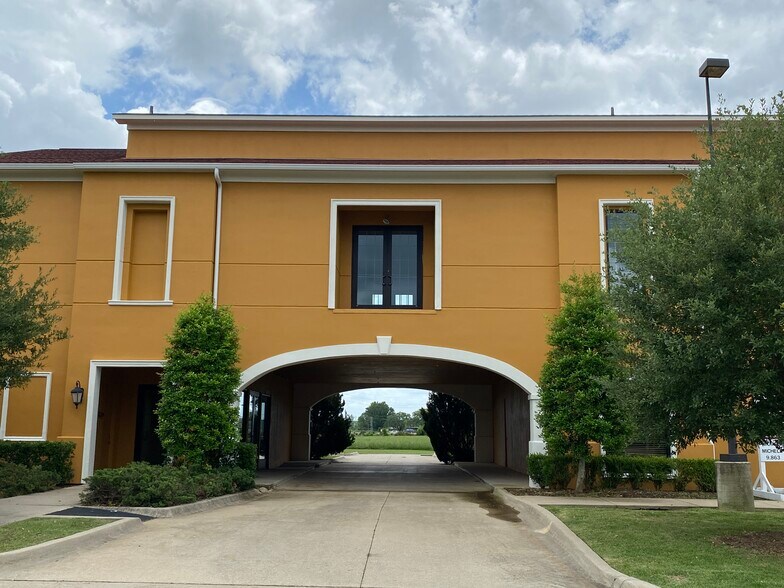 More Photos Of 6350 Venecia Dr, Bossier City Specialty For Lease