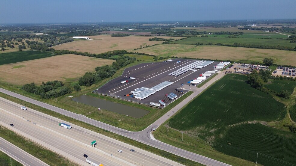 More Photos Of 2305 NE Frontage Rd, Mount Pleasant Land For Lease