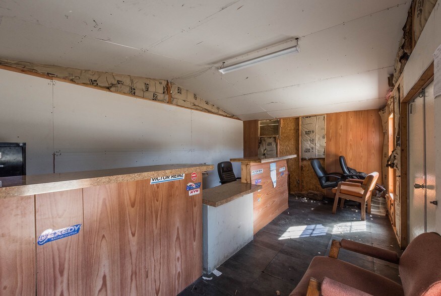 More Photos Of 6201 S Congress Ave, Austin Auto Repair For Lease