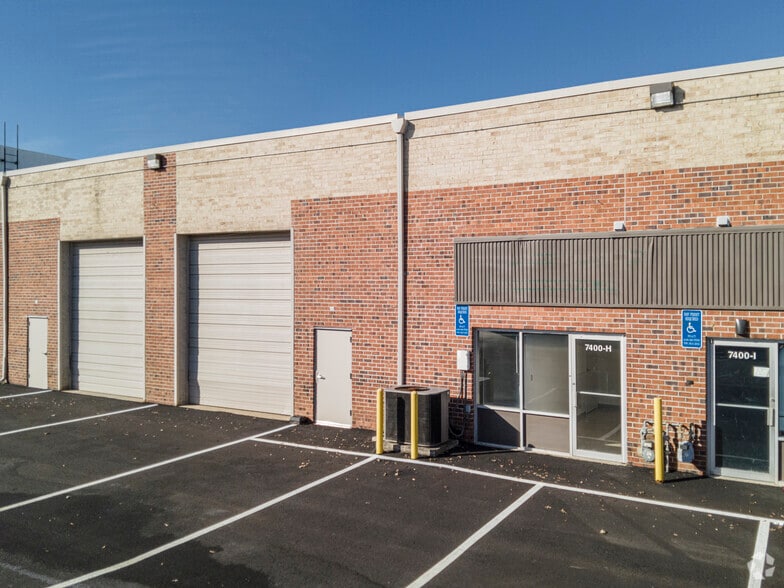 More Photos Of 7401-7403 Lockport Pl, Lorton Unknown For Lease