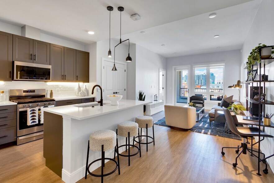 More Photos Of 1840 Market St, Denver Apartments For Lease