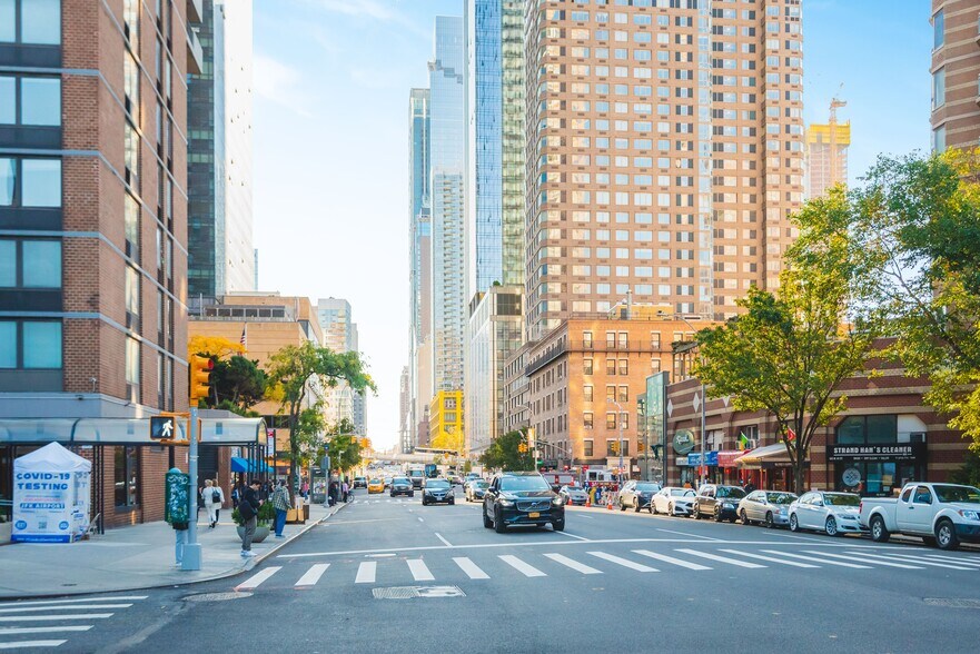 More Photos Of 451 W 43rd St, New York Multifamily For Sale