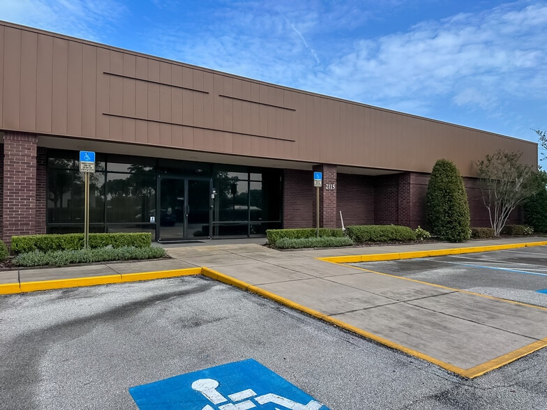More Photos Of 2115 Harden Blvd, Lakeland Medical For Lease