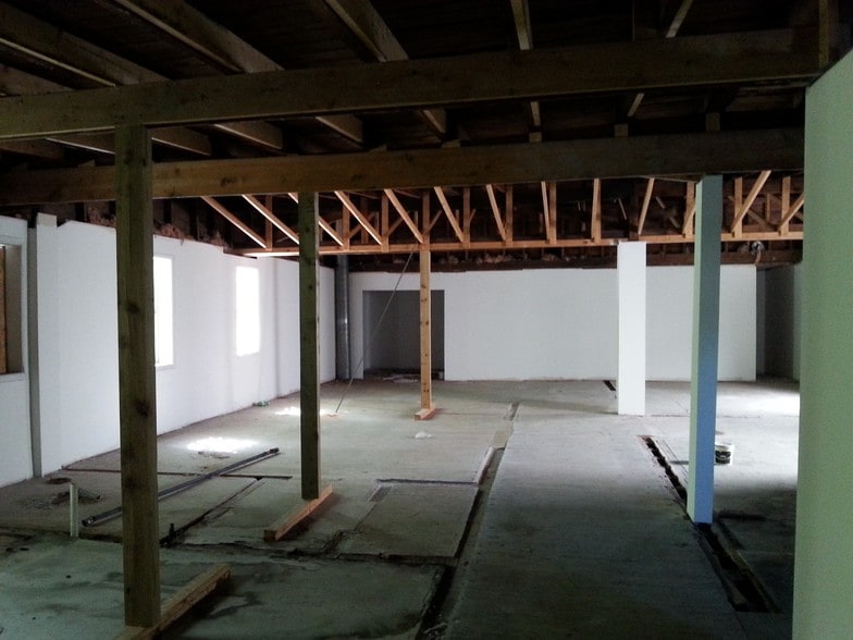More Photos Of 19 W Bel Air Ave, Aberdeen Storefront For Lease