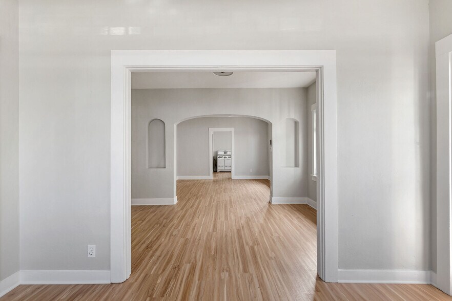 More Photos Of 724 Hermosa Ave, Hermosa Beach Apartments For Sale