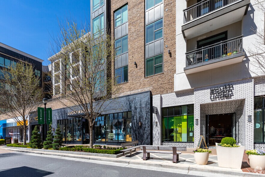 More Photos Of 2800 Old Milton Pky, Alpharetta Unknown For Lease