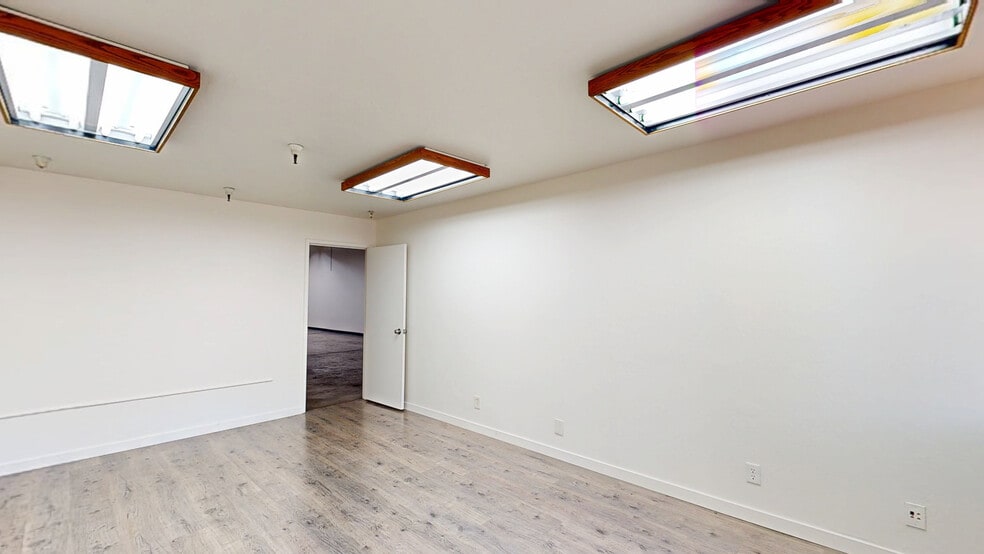 Primary Photo Of 70 Glenn Way, San Carlos Unknown For Lease