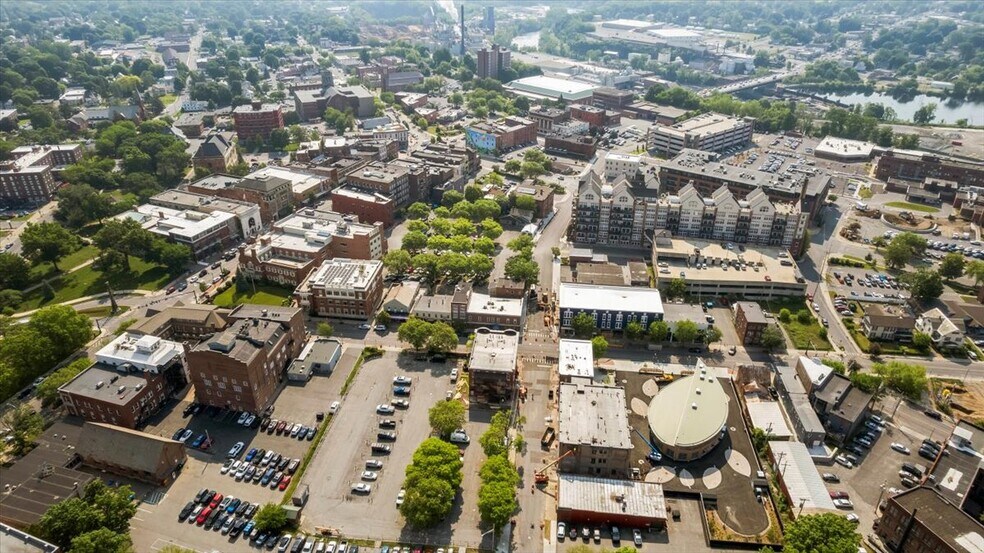 More Photos Of 41 South St, Glens Falls Storefront Retail Residential For Lease