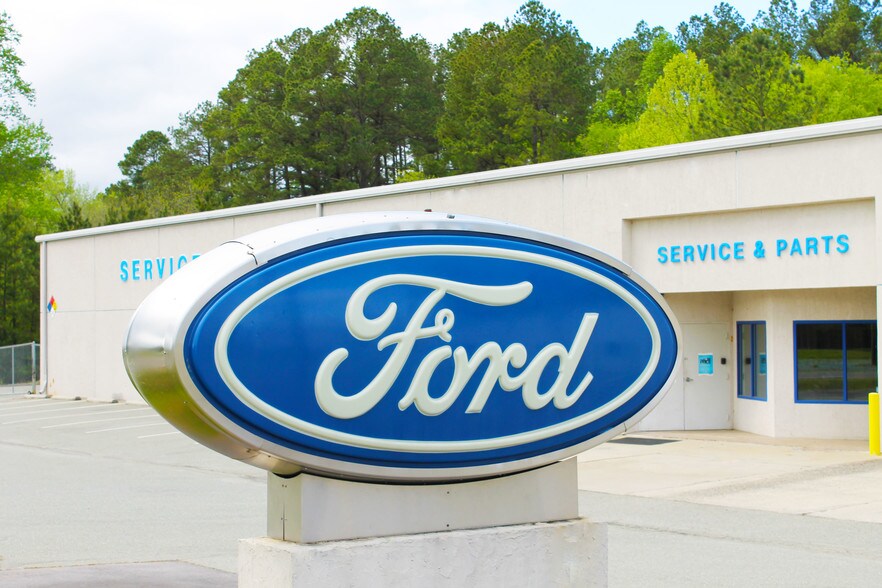 1245 Thompson St, Pittsboro, NC 27312 Auto Dealership For Sale