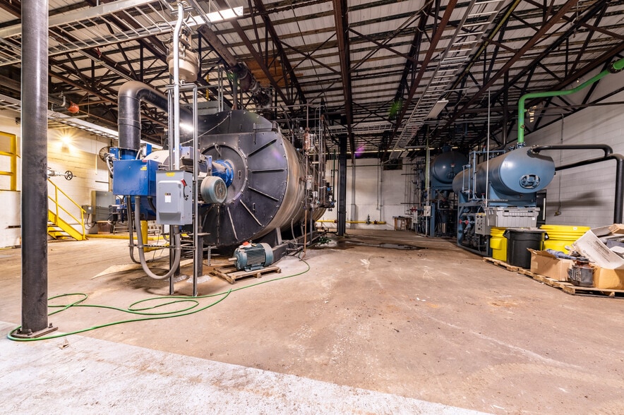 More Photos Of 164 Eyster Rd, Halltown Manufacturing For Sale