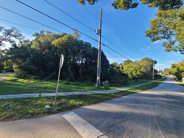 More Photos Of E New York Ave, Deland Land For Sale