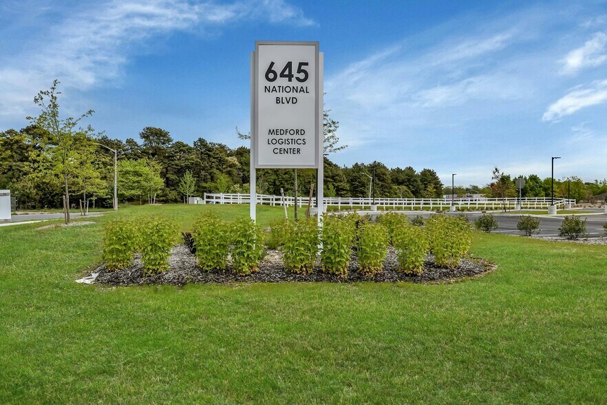 More Photos Of 645 National Blvd, Medford Distribution For Sale