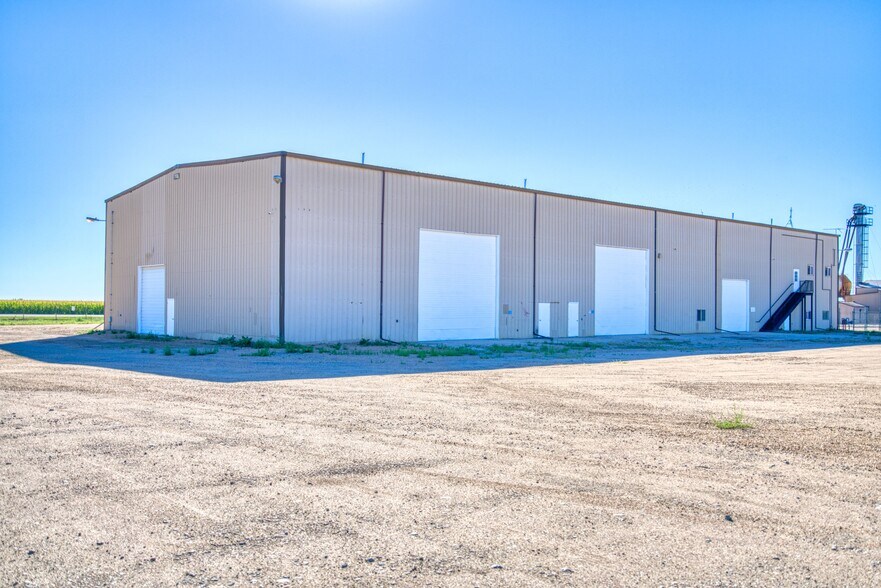 More Photos Of 14133 County Road 9 1/2, Longmont Manufacturing For Lease