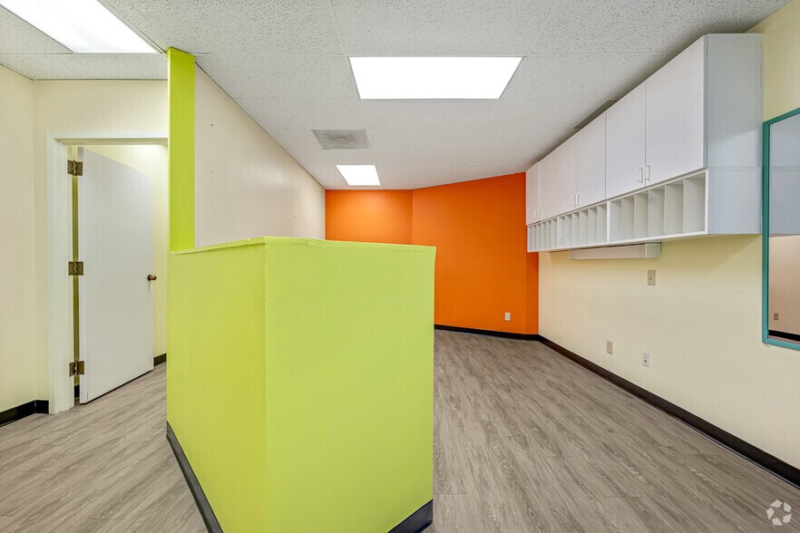 More Photos Of 1800 Water Pl SE, Atlanta Office For Sale