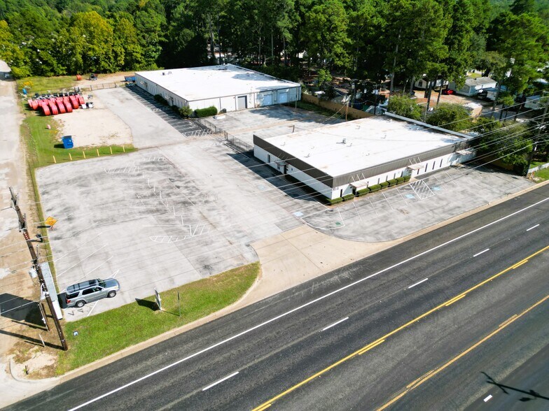 Primary Photo Of 812 S Eastman Rd, Longview Unknown For Lease