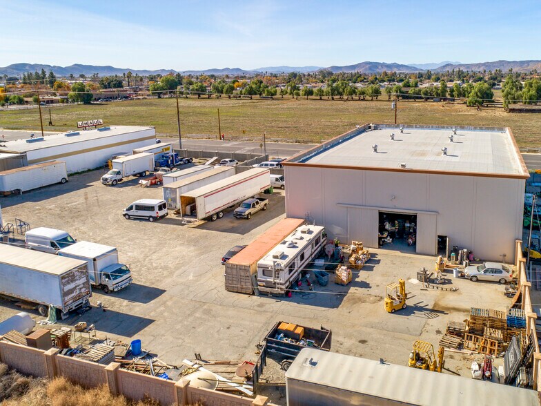 More Photos Of 410 N State St, Hemet Freestanding For Sale