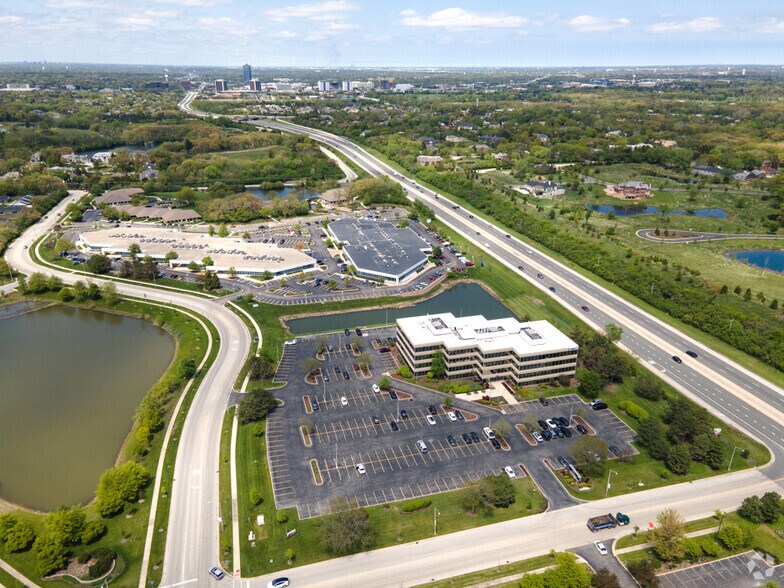 More Photos Of 900 Oakmont Ln, Westmont Office For Lease