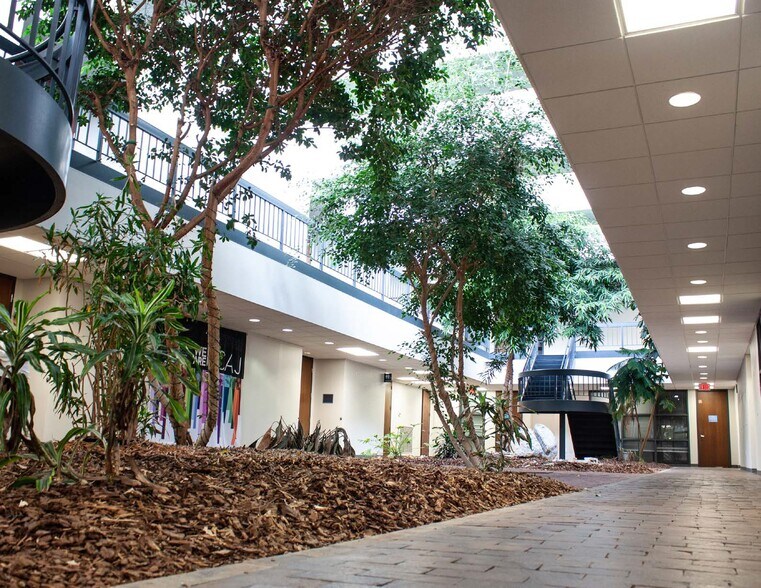 More Photos Of 1312 Annapolis Dr, Raleigh Office For Sale