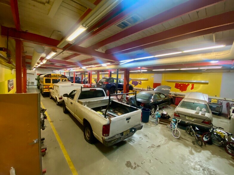 More Photos Of 925 N 8th St, Camden Service For Sale