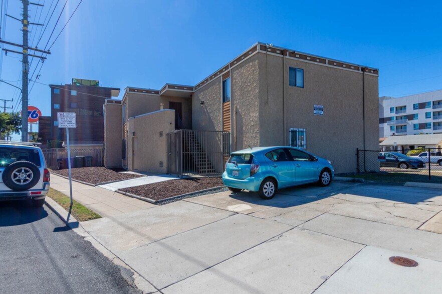 More Photos Of 4355 Iowa St, San Diego Apartments For Sale