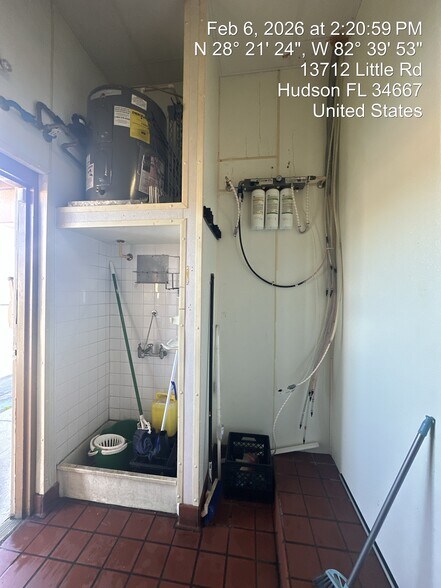 More Photos Of 13700-13850 Little Rd, Hudson Unknown For Lease