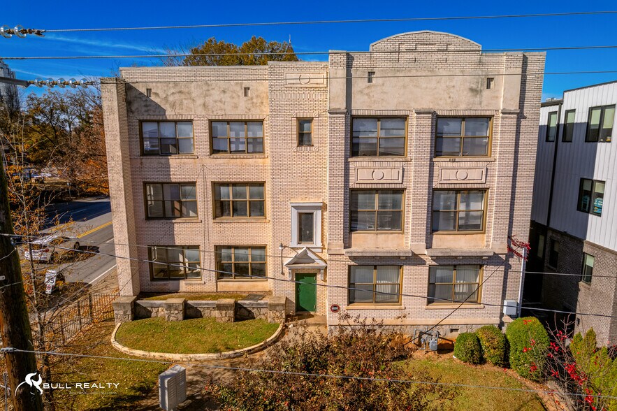 More Photos Of 620 Parkway Dr NE, Atlanta Apartments For Sale